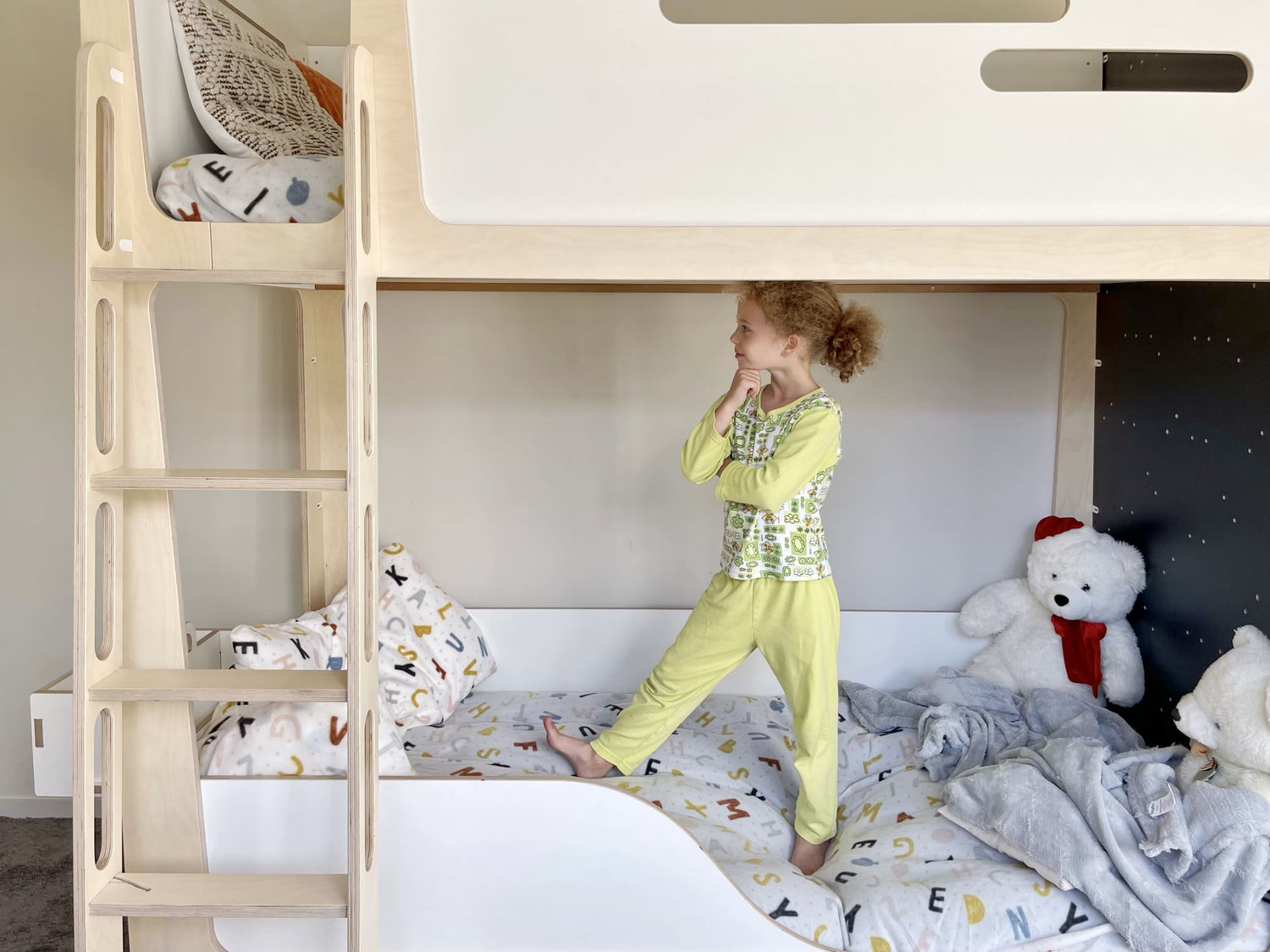 Smart savings on kids’ beds and furniture — samples and seconds, unique pieces in limited stock; visit our showroom today