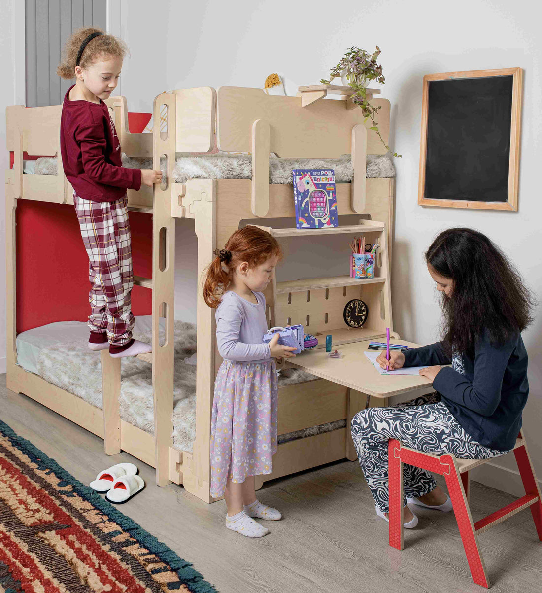 Discover the perfect blend of creativity and functionality with our loft beds featuring versatile study nooks. Transform your child's space with KitSmart Furniture