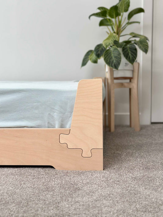 Plywood floor bed: moisture-resistant, child-safe design, perfect for mold-free sleep in NZ homes.