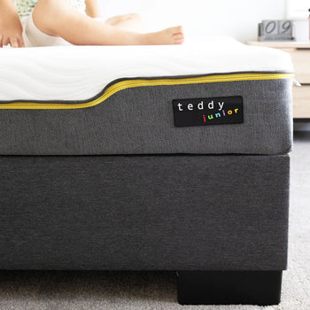 Kids bed with mattress