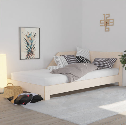 Discover the charm of our plywood day bed, perfect for kids and adults alike. A timeless addition!