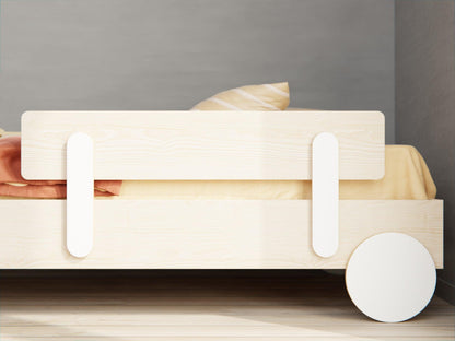 Explore our toddler bed guardrails and headboards, designed for safety and style