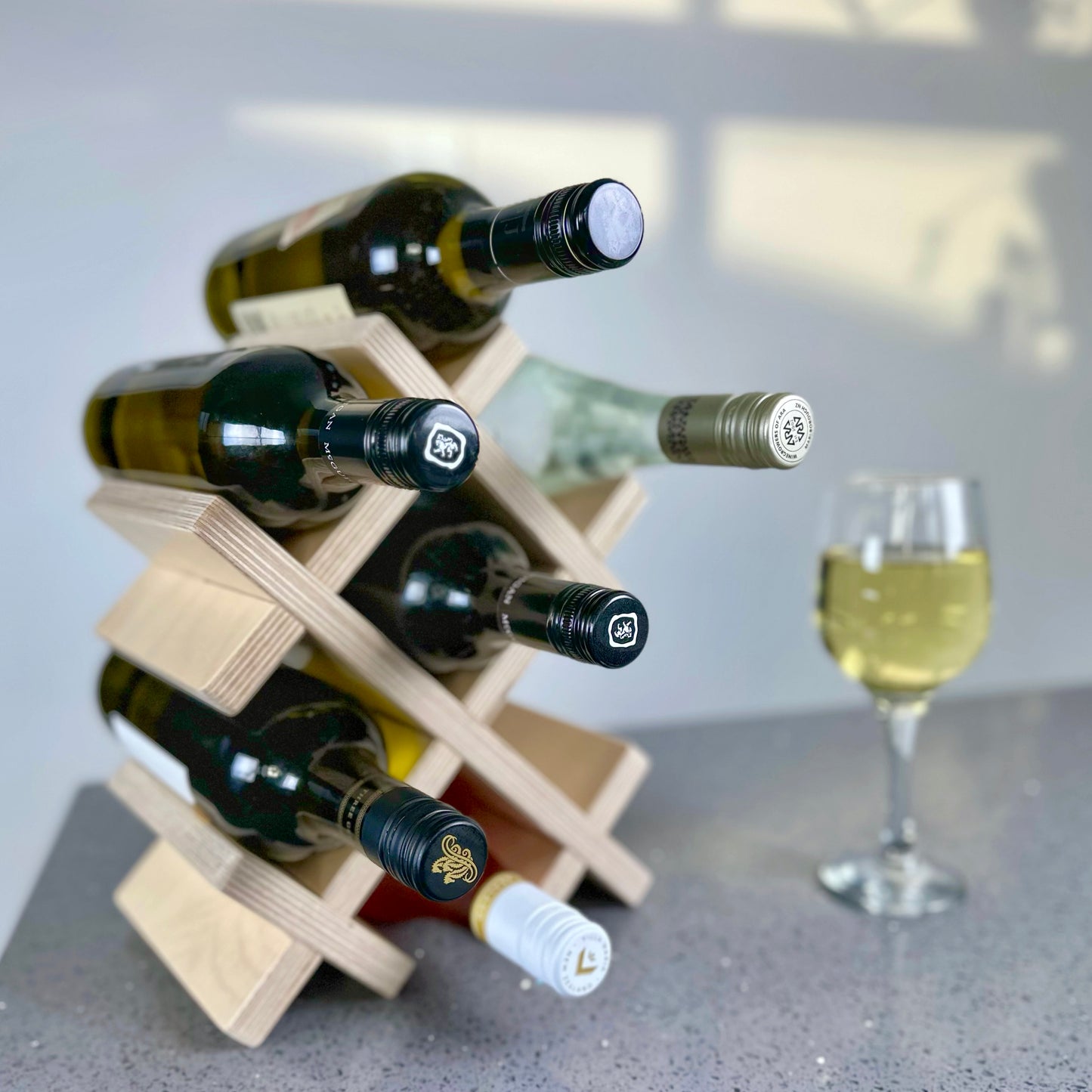 7 Bottels Wine Rack and Display